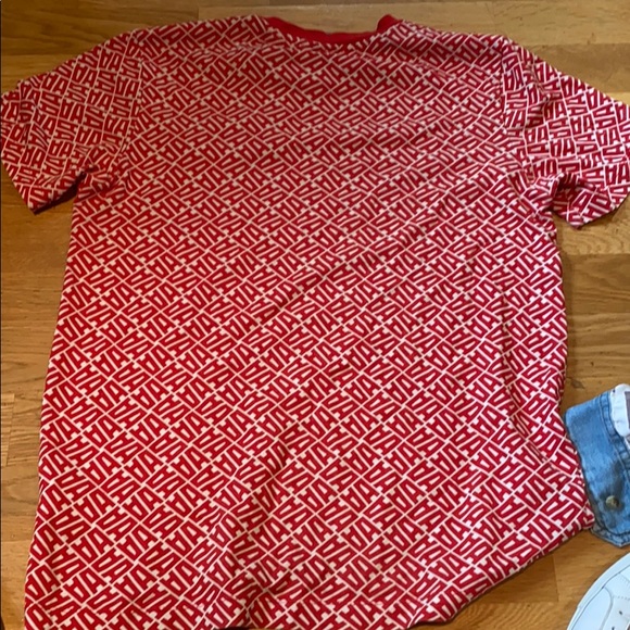 Adidas t shirt - Picture 2 of 4